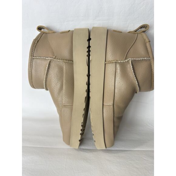 UGG Classic Ultra Mini Leather Boots Tan Women’s Size 9 EU 40 - Picture 5 of 9